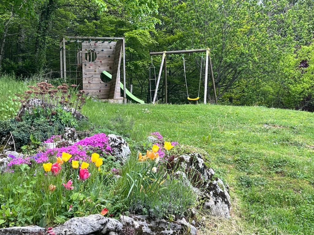 L'Ermitage De Meyriat Villa Brenod Eksteriør billede